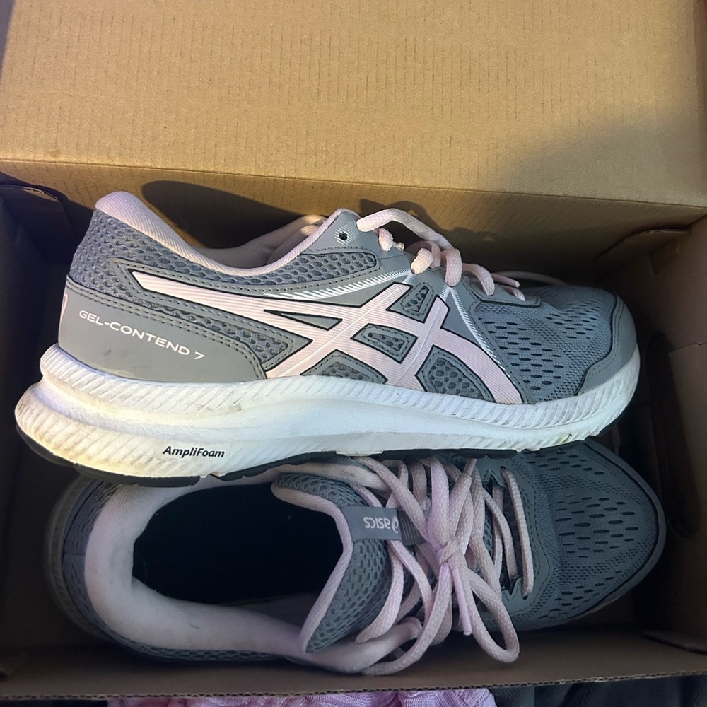 Women’s Asics athletic shoes